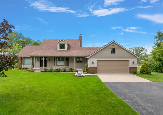 Photo 2 of Sale Pending at 12211 8th Ave, Grand Rapids, MI 49534 | MLS# 70555319 | Listing updated on 2026-08-30