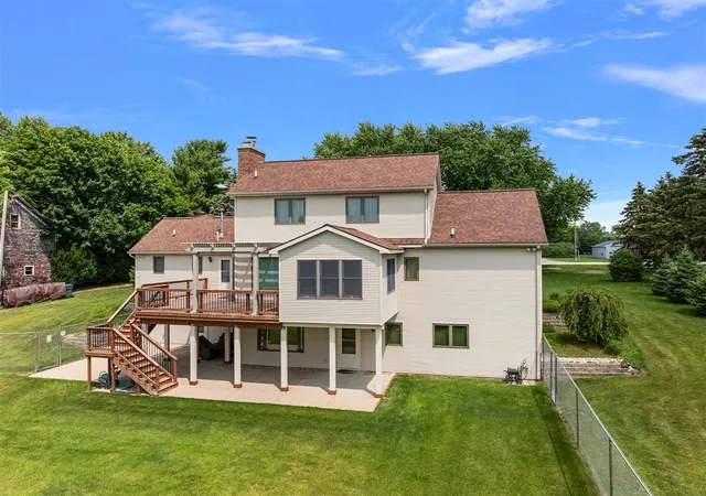Photo 3 of Sale Pending at 12211 8Th Ave, Grand Rapids, MI 49534 | MLS# 70555319 | Listing updated on 2026-08-30