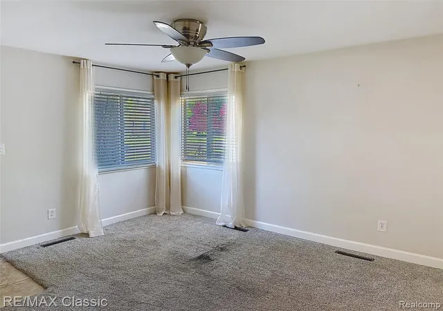 Homes for sale in Garden City, MI | 1203 Gilman St, Garden City, MI 48135 | MLS# 60999370