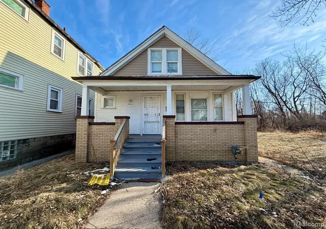 1st image of 5044 Mcclellan St, Detroit, MI 48213 | MLS# 60972163