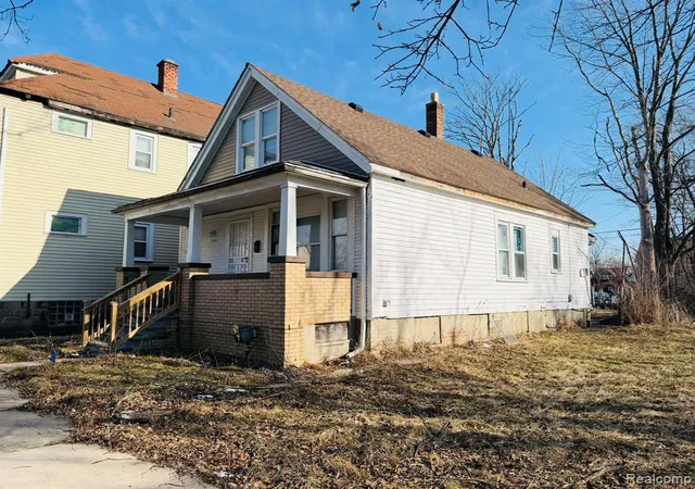 2nd image of 5044 Mcclellan St, Detroit, MI 48213 | MLS# 60972163