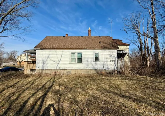 4th image of 5044 Mcclellan St, Detroit, MI 48213 | MLS# 60972163