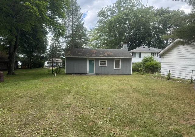 Homes for sale in Gregory, MI | 3832 Homewild Dr, Gregory, MI 48137 | MLS# 70541901