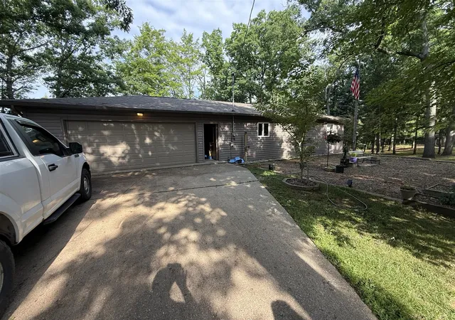1st image of 8733 S James Rd, Baldwin, MI 49304 | MLS# 70490530