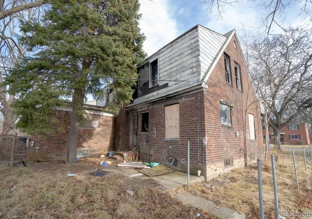Homes for sale in Detroit, MI | 12609 Kelly Rd, Detroit, MI 48224 | MLS# 60967316