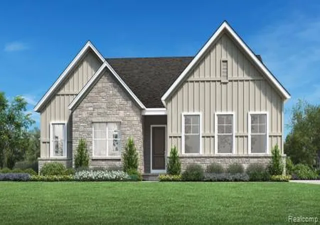 Photo 1 of Single family home for sale at 2636 Crystal Lake Dr, Commerce Township, MI 48382 | MLS# 60973989 | Listing updated on 2026-09-06