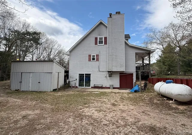 Homes for sale in Lake, MI | 11245 Cedar Rd, Lake, MI 48632 | MLS# 60997616