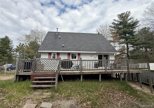 Homes for sale in Lake, MI | 11245 Cedar Rd, Lake, MI 48632 | MLS# 60997616