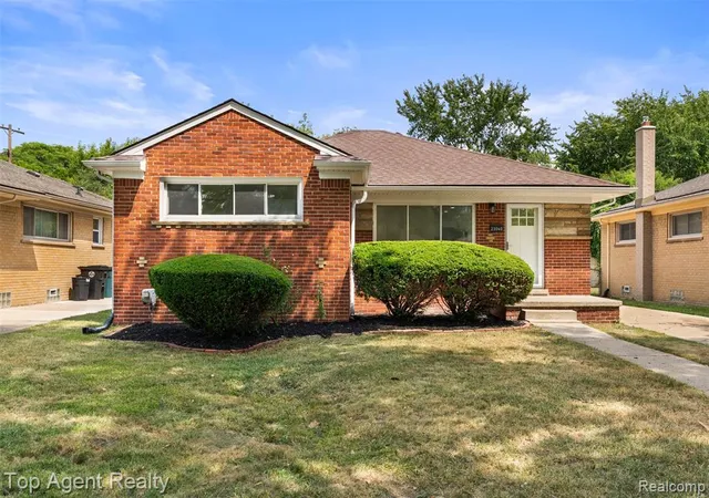 Photo 1 of Single family home for sale at 23040 Marlow St, Oak Park, MI 48237 | MLS# 61017466 | Listing updated on 2026-09-04