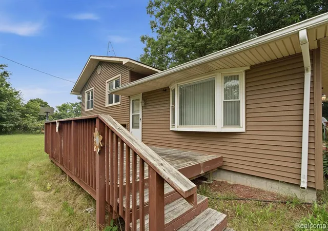 Homes for sale in Columbiaville, MI | 4762 Lonsberry Rd, Columbiaville, MI 48421 | MLS# 61006915