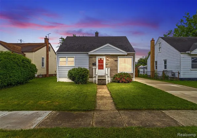 1st image of 12848 Vernon Ave, Warren, MI 48089 | MLS# 61002927