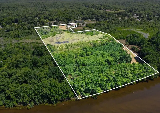 5th image of 11645 W Bluewater Hwy, Lowell, MI 49331 | MLS# 70544190