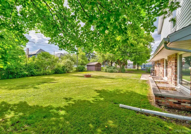 Photo 3 of Single family home for sale at 141 New Delta Ave, Manistique, MI 49854 | MLS# 50212872 | Listing updated on 2026-06-25