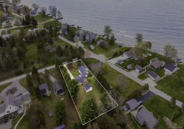 Homes for sale in Lexington, MI | 7672 Schroeder Rd, Lexington, MI 48450 | MLS# 50206802