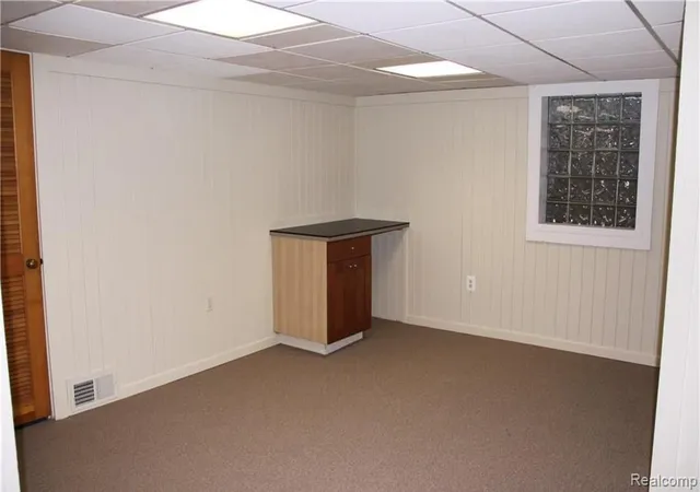 Photo 11 of Sale Pending at 1796 Graefield Rd #20, Birmingham, MI 48009 | MLS# 61012869 | Listing updated on 2026-08-18