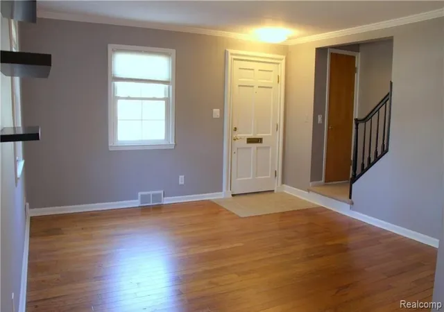 Photo 2 of Sale Pending at 1796 Graefield Rd #20, Birmingham, MI 48009 | MLS# 61012869 | Listing updated on 2026-08-18