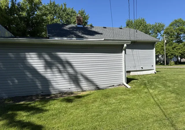 5th image of 23726 Carlington Dr, Clinton Township, MI 48036 | MLS# 50210454