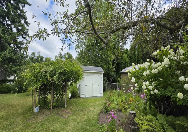Photo 4 of Single family home for sale at 130 Grant St, East Tawas, MI 48730 | MLS# 80072777 | Listing updated on 2026-08-27
