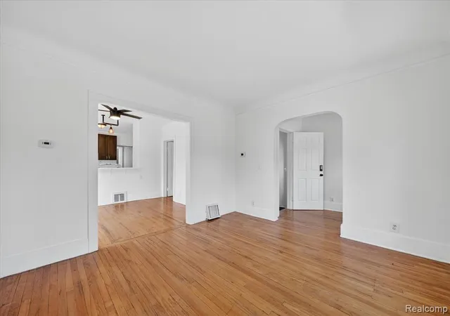 Photo 4 of Multi family home for sale at 351 Edgewood Pl, Ferndale, MI 48220 | MLS# 60998960 | Listing updated on 2026-08-18