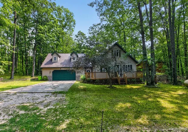 4th image of 144 Garfield Blvd, Roscommon, MI 48653 | MLS# 61020811