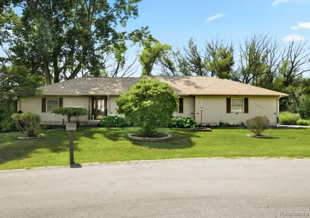 Photo 1 of Single family home for sale at 7034 Lake St, Lexington, MI 48450 8832 | MLS# 61024904 | Listing updated on 2026-09-13