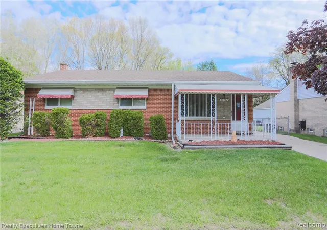 1st image of 28922 Rayburn St, Livonia, MI 48154 | MLS# 60992902