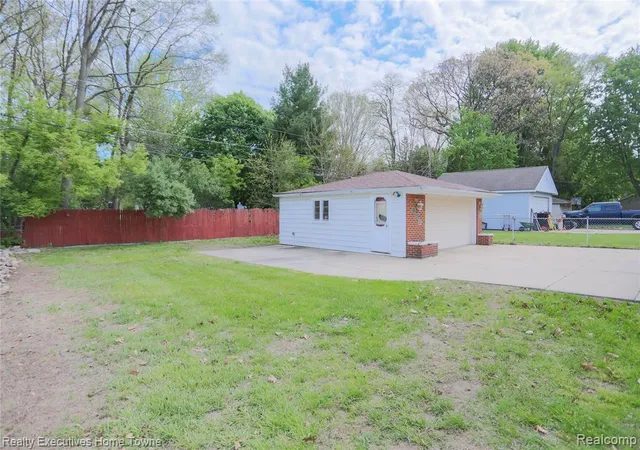 5th image of 28922 Rayburn St, Livonia, MI 48154 | MLS# 60992902