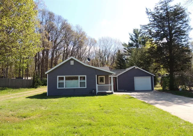 Homes for sale in Saugatuck, MI | 3323 Blue Star Hwy, Saugatuck, MI 49453 | MLS# 70529305
