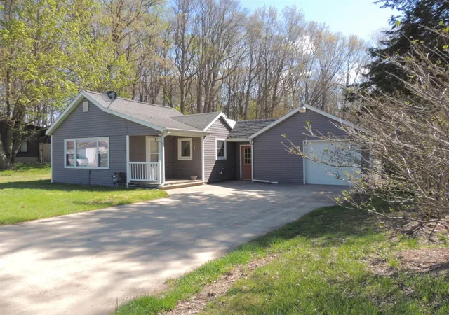 Homes for sale in Saugatuck, MI | 3323 Blue Star Hwy, Saugatuck, MI 49453 | MLS# 70529305