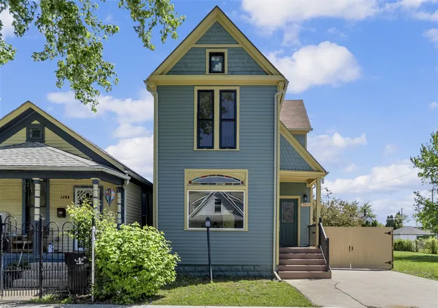 2nd image of 1760 Wabash St, Detroit, MI 48216 | MLS# 70534557