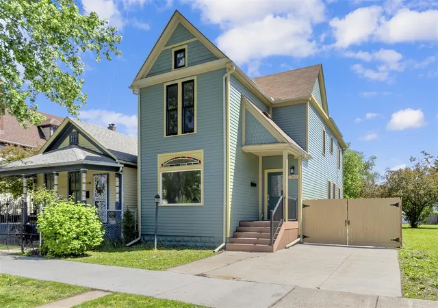 3rd image of 1760 Wabash St, Detroit, MI 48216 | MLS# 70534557