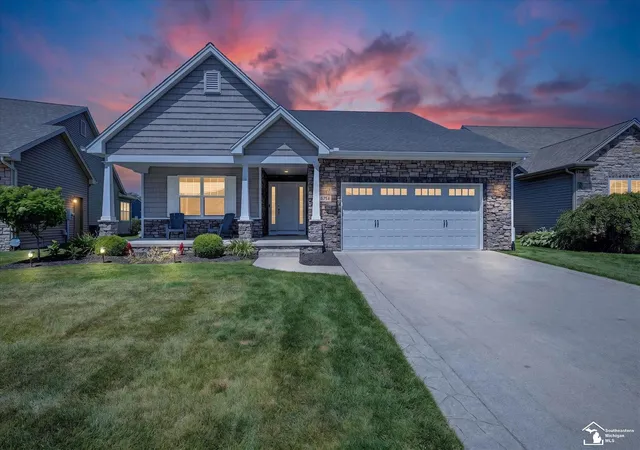 Homes for sale in Lambertville, MI | 6751 W Summer Breeze Dr, Lambertville, MI 48144 | MLS# 50212686