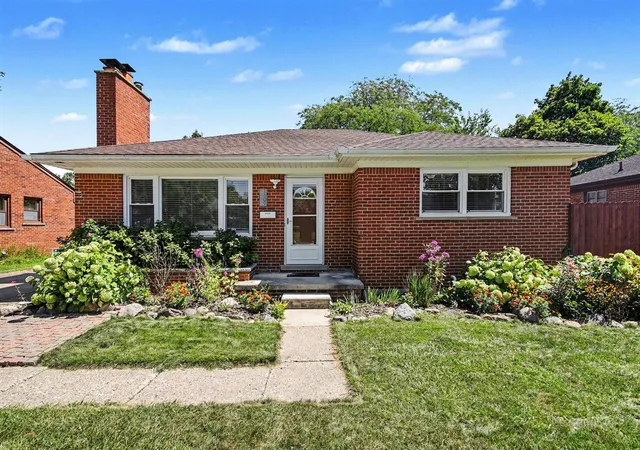 Photo 1 of Single family home for sale at 1609 Marian Ave, Ann Arbor, MI 48103 | MLS# 70554608 | Listing updated on 2026-09-01