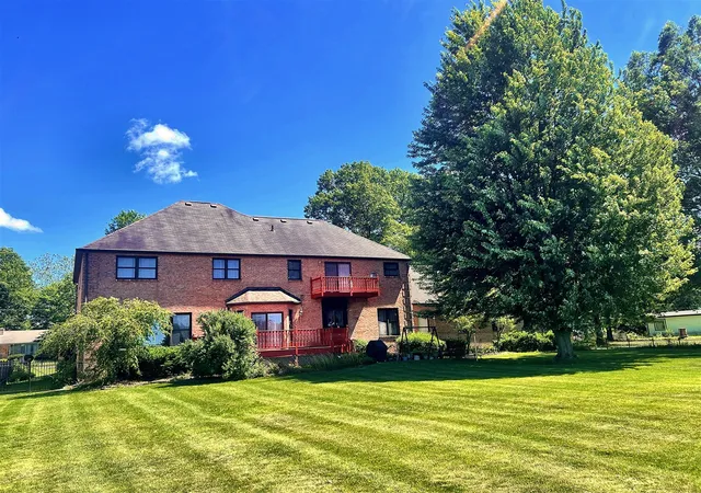 Homes for sale in Niles, MI | 2647 Lake Shore Dr, Niles, MI 49120 | MLS# 70535293