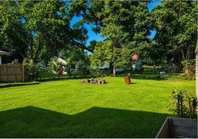 2nd image of 5217 Boylan St, Kalamazoo, MI 49004 | MLS# 70554489