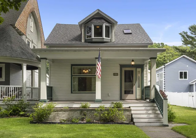 Homes for sale in Frankfort, MI | 315 Forest Ave, Frankfort, MI 49635 | MLS# 80070882