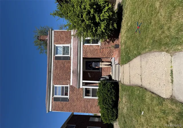 Photo 1 of Single family home for sale at 16185 Manor St, Detroit, MI 48221 2858 | MLS# 61023875 | Listing updated on 2026-08-25