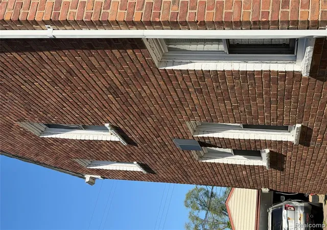Photo 3 of Single family home for sale at 16185 Manor St, Detroit, MI 48221 2858 | MLS# 61023875 | Listing updated on 2026-08-25