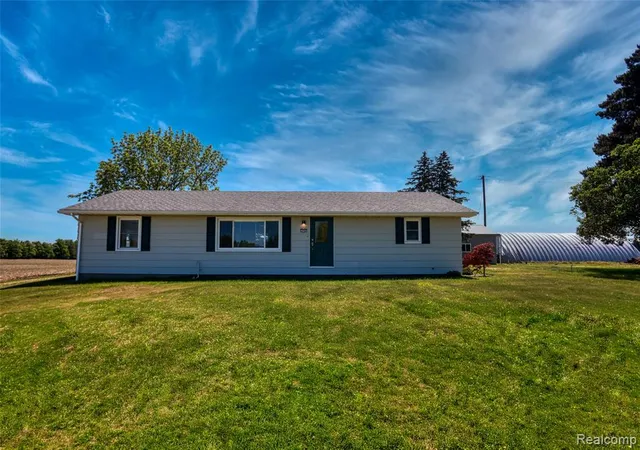 Homes for sale in Brown City, MI | 3710 Brown City Rd, Brown City, MI 48416 | MLS# 60999398