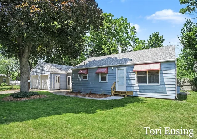 Homes for sale in Greenville, MI | 2125 E Montcalm St, Greenville, MI 48838 | MLS# 70541550