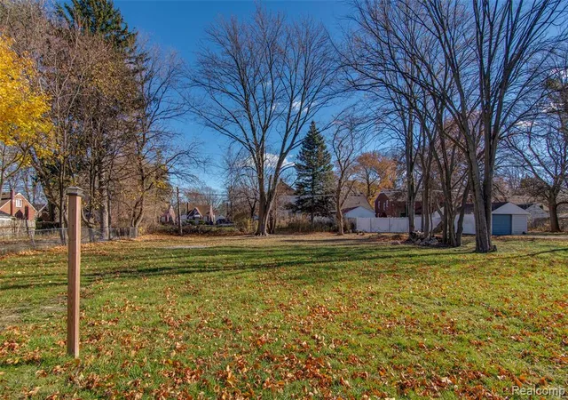 2nd image of 11688 Wayburn St, Detroit, MI 48224 | MLS# 60954847