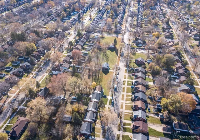 8th image of 11688 Wayburn St, Detroit, MI 48224 | MLS# 60954847