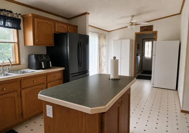 Homes for sale in Pinconning, MI | 1946 E Coggins Rd, Pinconning, MI 48650 | MLS# 50213555