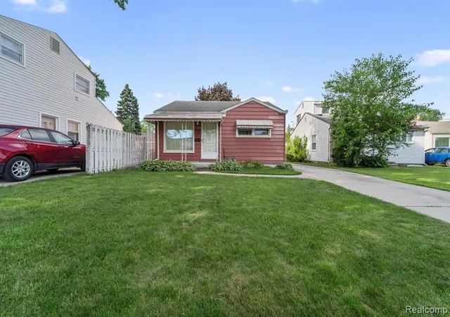 Homes for sale in Melvindale, MI | 4321 S Dearborn St, Melvindale, MI 48122 | MLS# 61005330