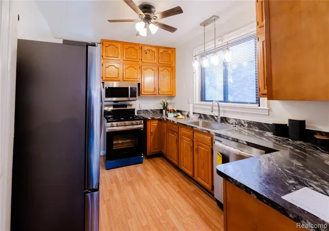 Photo 4 of Single family home for sale at 18215 Birchcrest Dr, Detroit, MI 48221 2750 | MLS# 61007767 | Listing updated on 2026-10-20