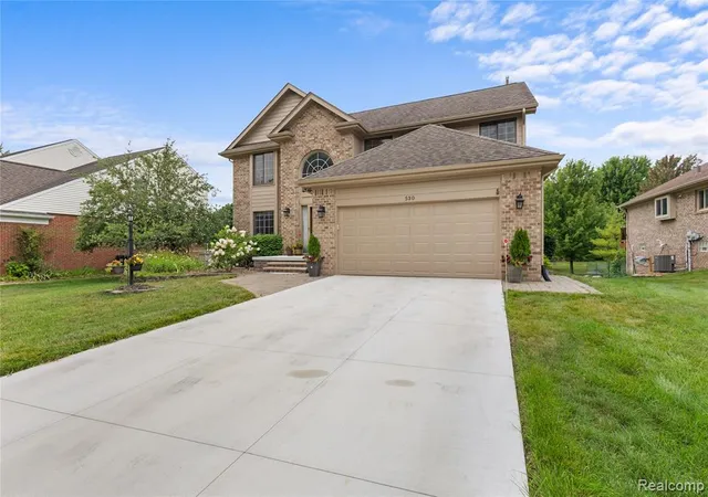 50th image of 530 Lexington Dr, Rochester Hills, MI 48307 | MLS# 61019580