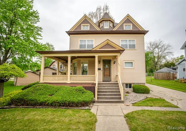 Homes for sale in Ithaca, MI | 207 N Pine River St, Ithaca, MI 48847 | MLS# 60993466