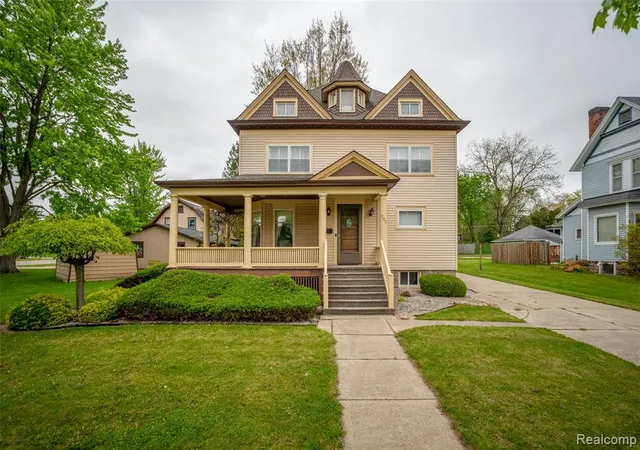 Homes for sale in Ithaca, MI | 207 N Pine River St, Ithaca, MI 48847 | MLS# 60993466