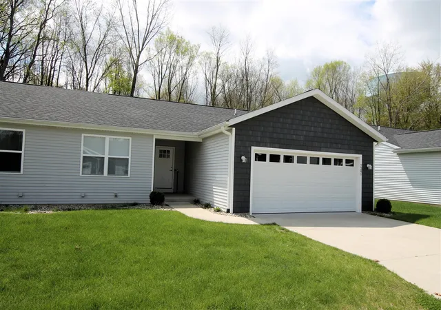2nd image of 7241 Glendora Ln, Kalamazoo, MI 49009 | MLS# 70529123