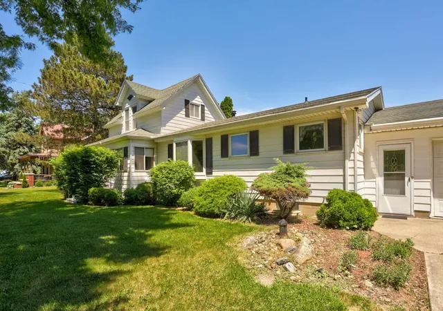 Homes for sale in Frankenmuth, MI | 1305 S Gera Rd, Frankenmuth, MI 48734 | MLS# 50210271